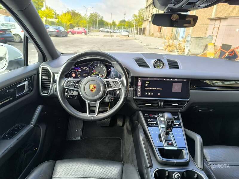 Porsche Cayenne E-HYBRID
