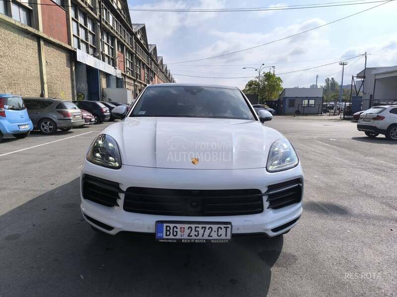 Porsche Cayenne E-HYBRID