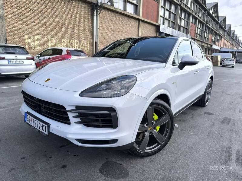 Porsche Cayenne E-HYBRID