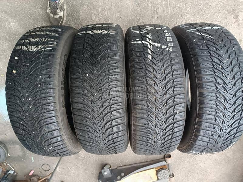 Kumho 225/60 R17 Zimska