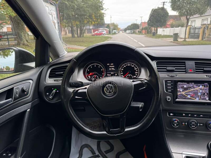 Volkswagen Golf 7 1.2 TSI