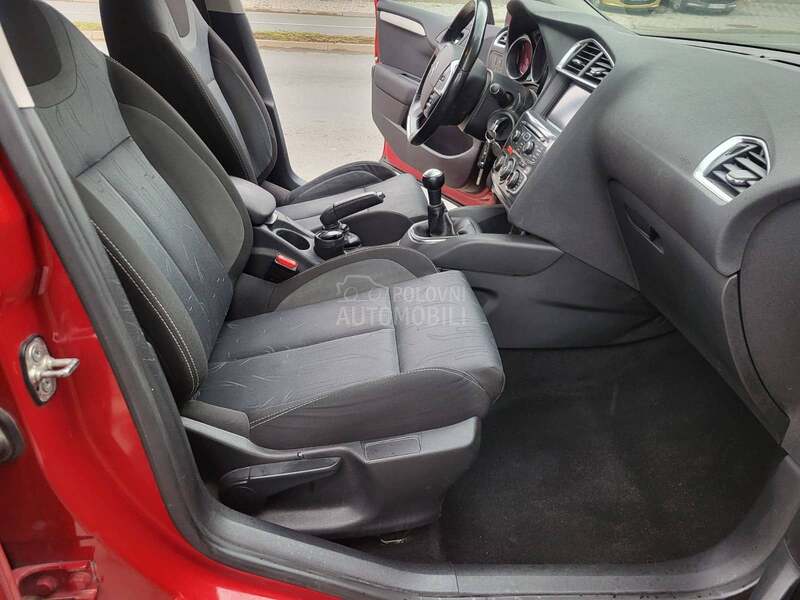 Citroen C4 1.6 exclusive NOV ch