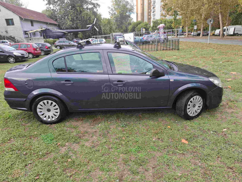 Opel Astra H 1.6