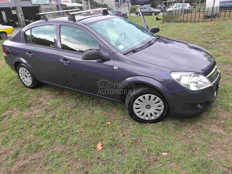 Opel Astra H 1.6