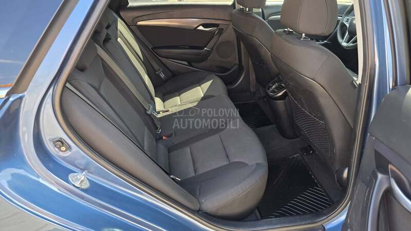 Hyundai i40 1.7crdi