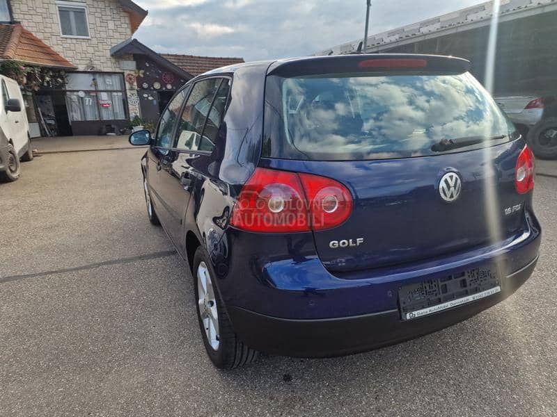 Volkswagen Golf 5 1,6 fsi