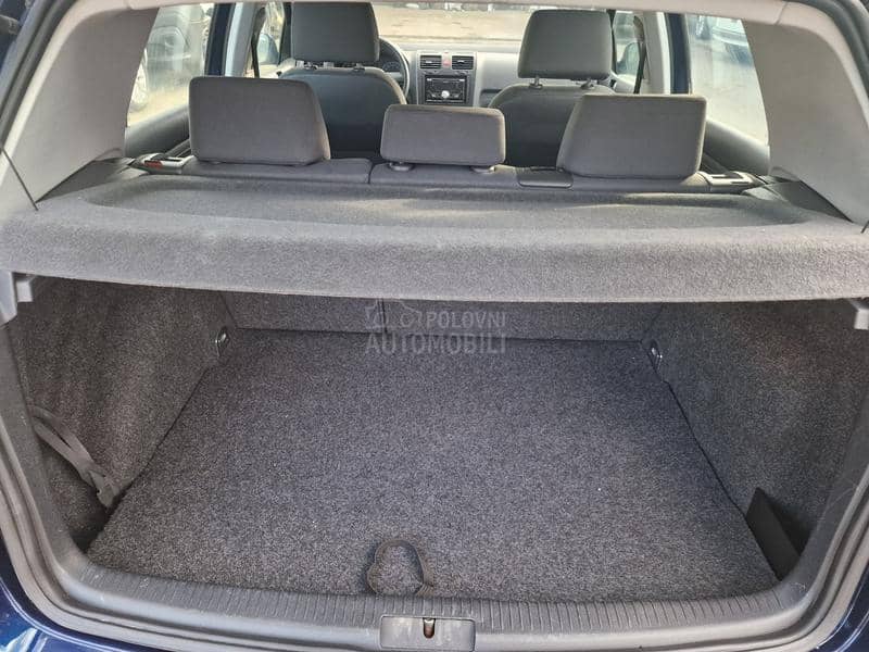 Volkswagen Golf 5 1,6 fsi