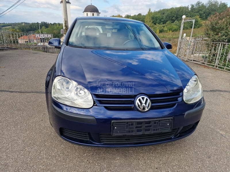 Volkswagen Golf 5 1,6 fsi