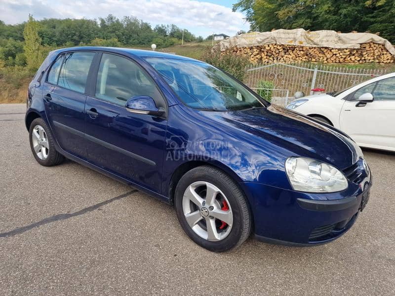 Volkswagen Golf 5 1,6 fsi