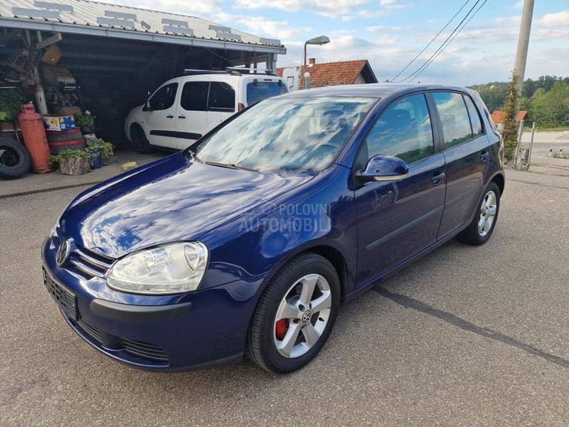 Volkswagen Golf 5 1,6 fsi