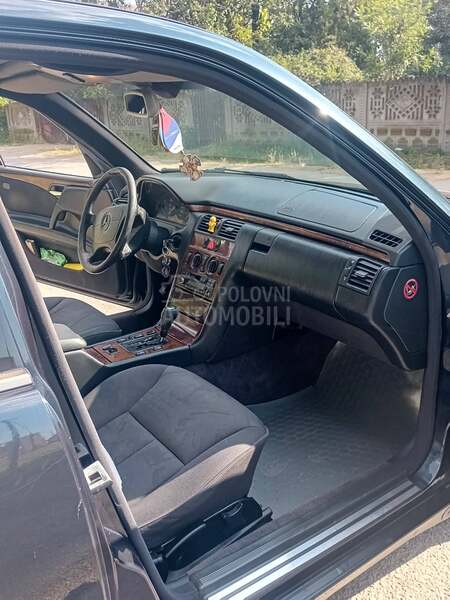 Mercedes Benz E 290 td
