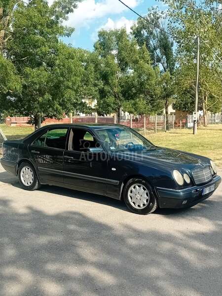 Mercedes Benz E 290 td