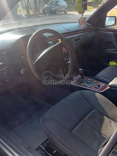 Mercedes Benz E 290 td