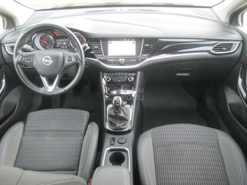Opel Astra K 1.5 d Elegance