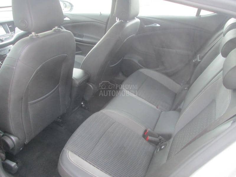 Opel Astra K 1.5 d Elegance