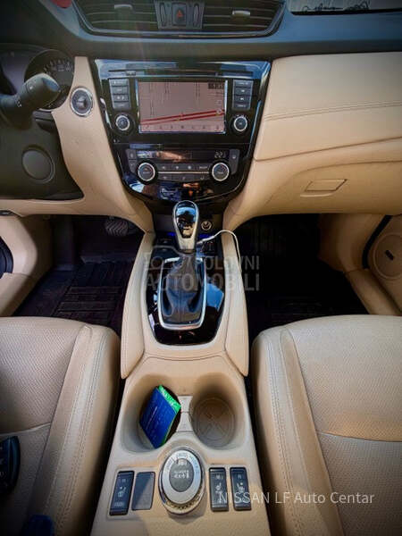 Nissan X-Trail 1.7 dCi CVT4WD TEKNA
