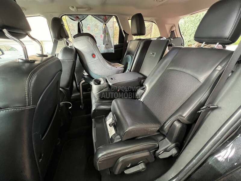 Fiat Freemont Cross AWD Black Code