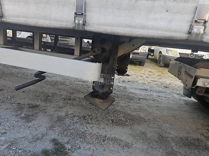 Kuiper poluprikolica