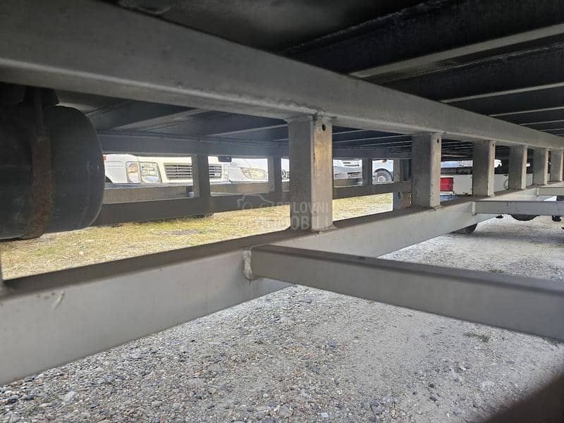 Kuiper poluprikolica