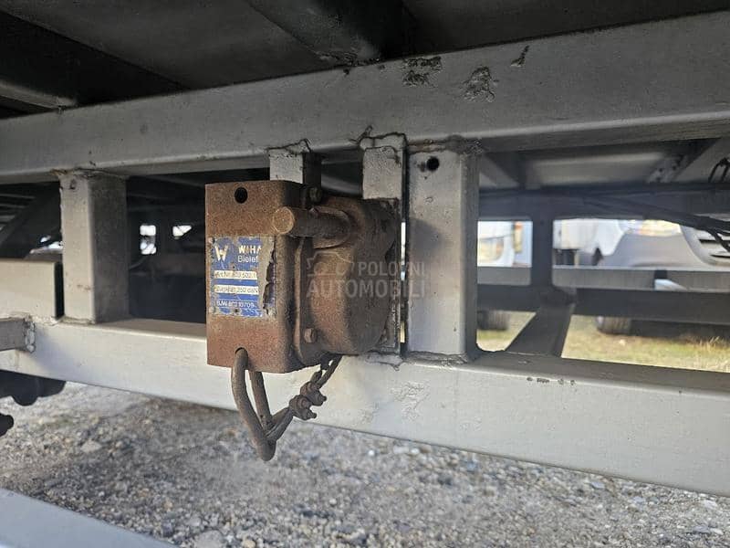 Kuiper poluprikolica