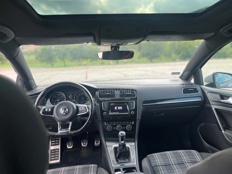 Volkswagen Golf 7 2,0tdi GTD