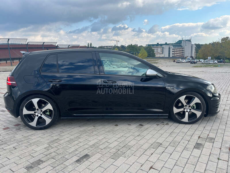 Volkswagen Golf 7 2,0tdi GTD