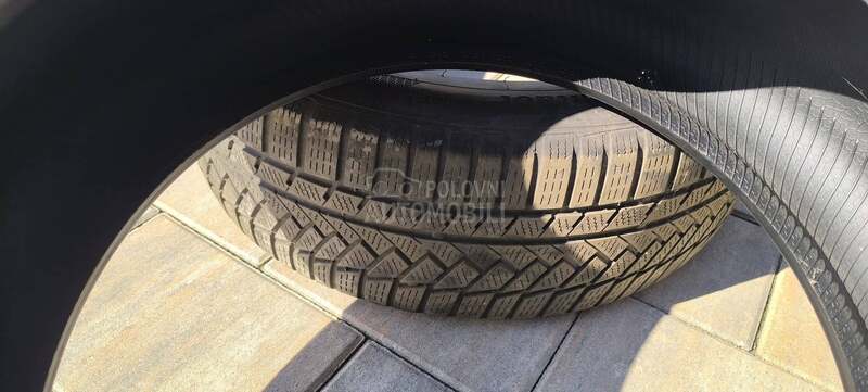 Continental 225/55 R18 Zimska