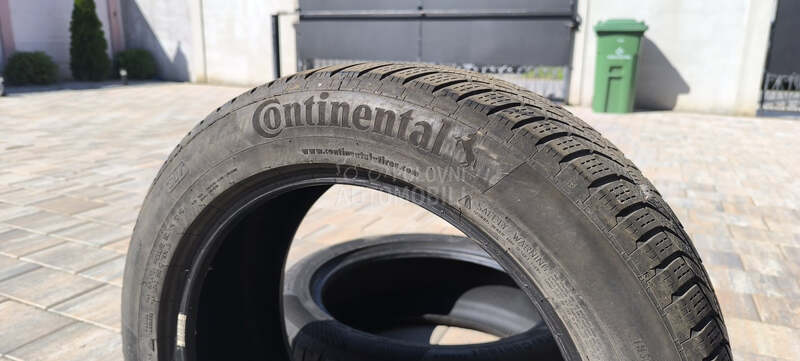 Continental 225/55 R18 Zimska