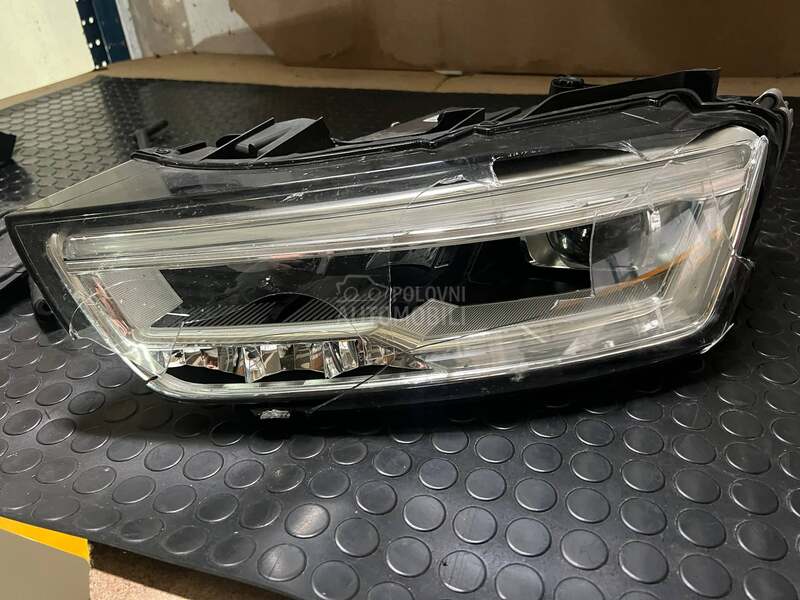 Audi Q3 8UB8UG -  kompletan auto u delovima