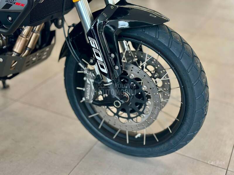 QJMOTOR 600 SX