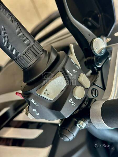 QJMOTOR 600 SX