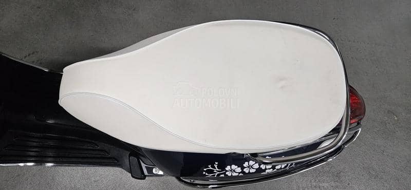 Vespa Primavera 50 2T