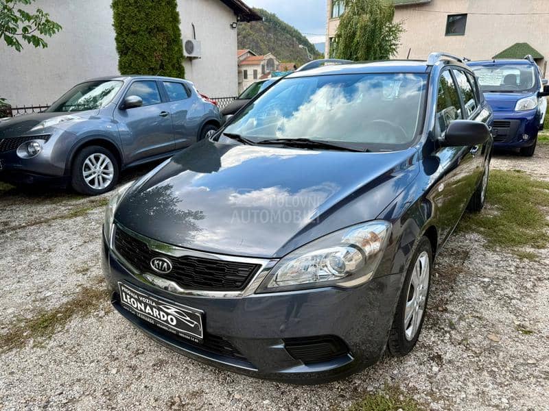 Kia cee`d sw 1.4 16V