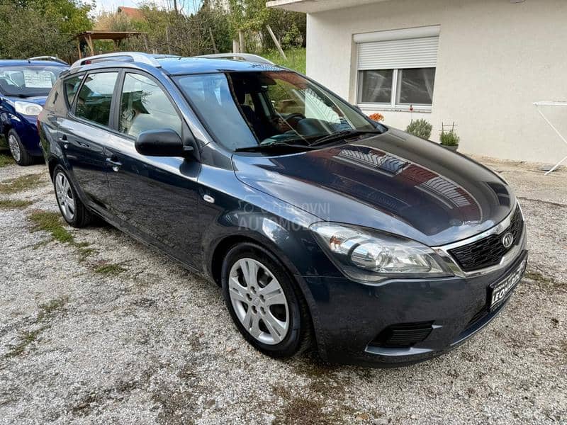 Kia cee`d sw 1.4 16V