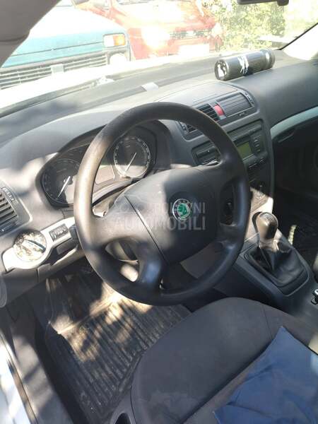 Škoda Octavia 1.6 mpi