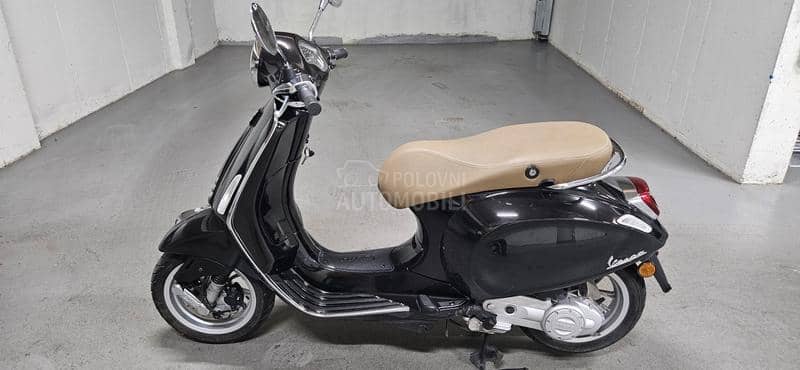 Vespa Primavera 50 4T