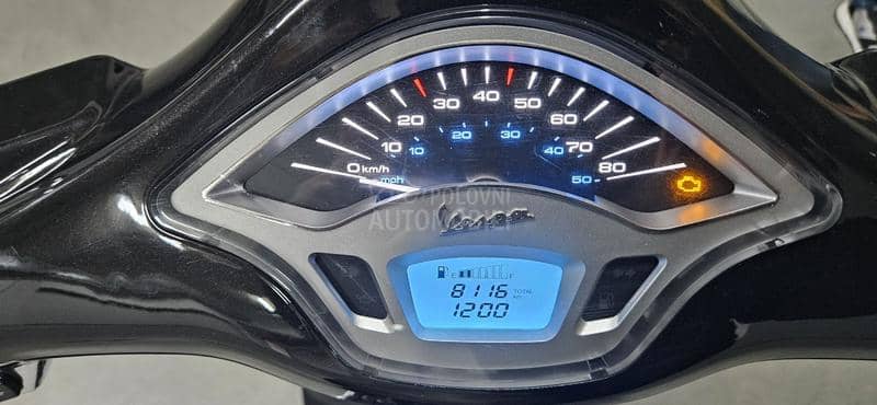 Vespa Primavera 50 4T