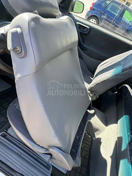 Opel Corsa C corsa C 1.7 DTI