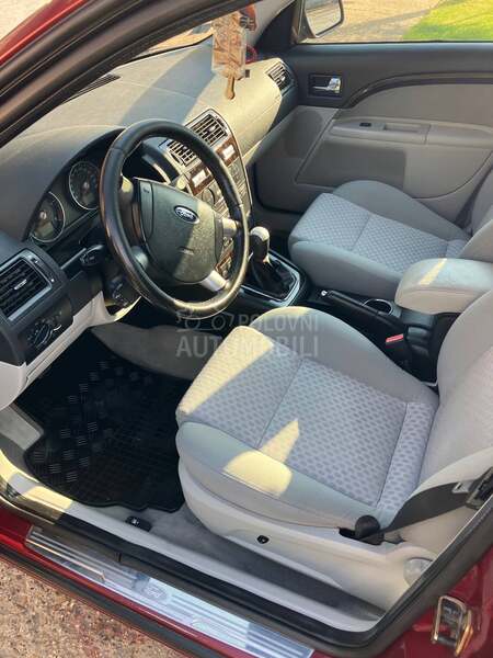 Ford Mondeo 2.0 tdci