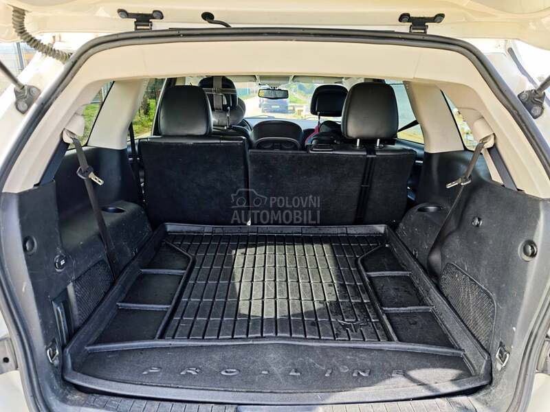 Fiat Freemont Lounge 2.0 4x4 AT