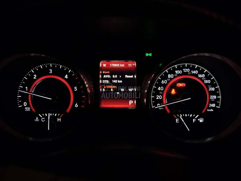Fiat Freemont Lounge 2.0 4x4 AT