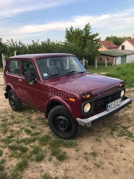 Lada Niva 1.7 i