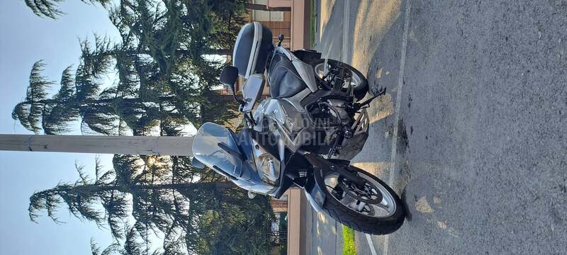 Suzuki DL 650 V strom