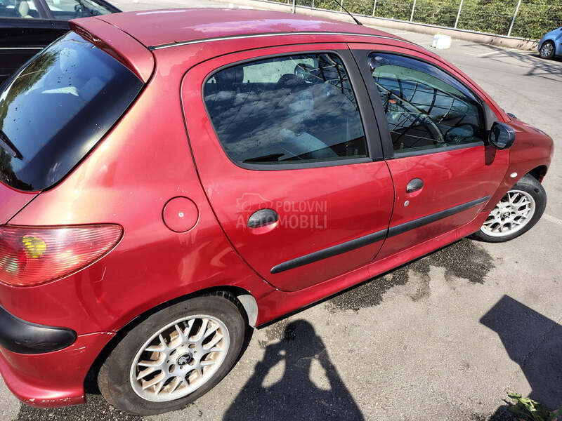 Peugeot 206 