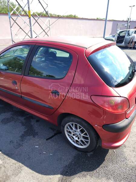 Peugeot 206 