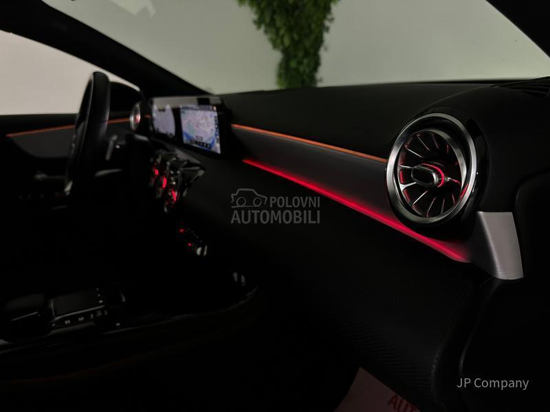 Mercedes Benz A 180 AMG LINE AMB