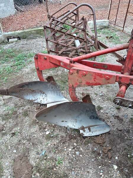 IMT Visoko klinasti plug 755