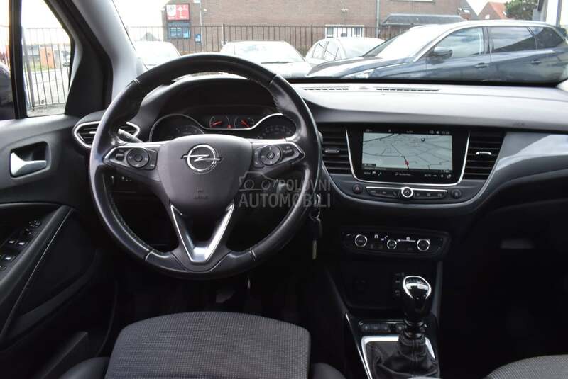 Opel Crossland X  1.5 CDTI INNOVATION
