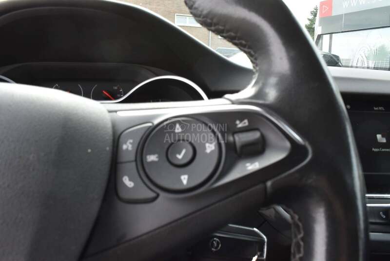 Opel Crossland X  1.5 CDTI INNOVATION