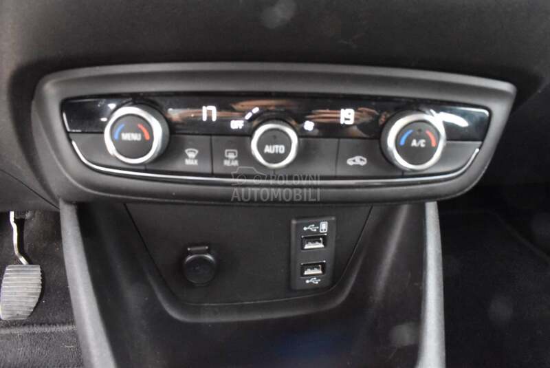 Opel Crossland X  1.5 CDTI INNOVATION